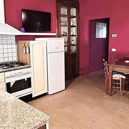 Corte Fratini Appartamenti Trevi Exteriér fotografie